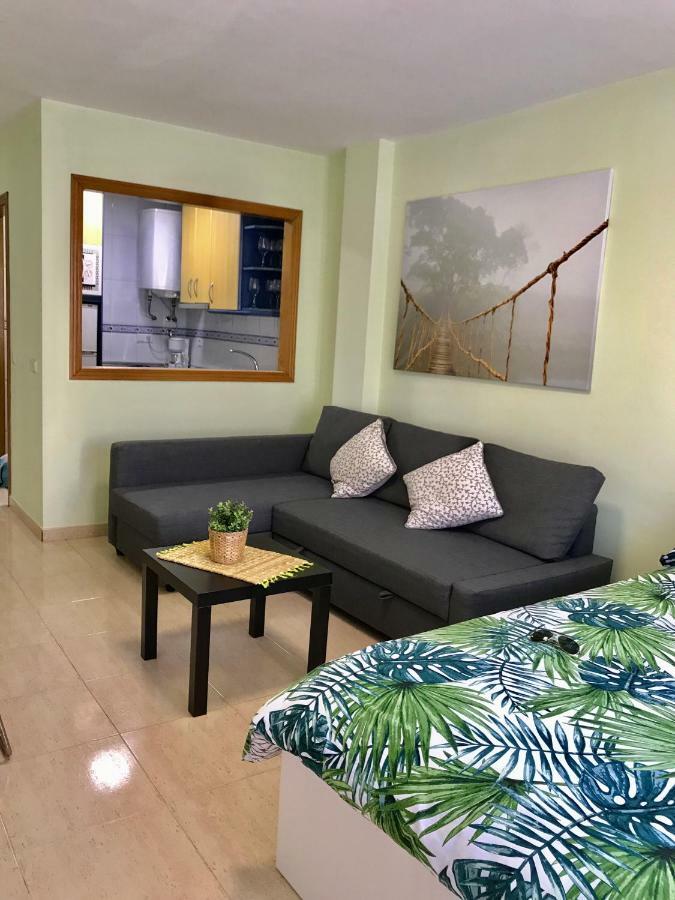 Flor De Azahar Apartment Фуeнхирола Екстериор снимка