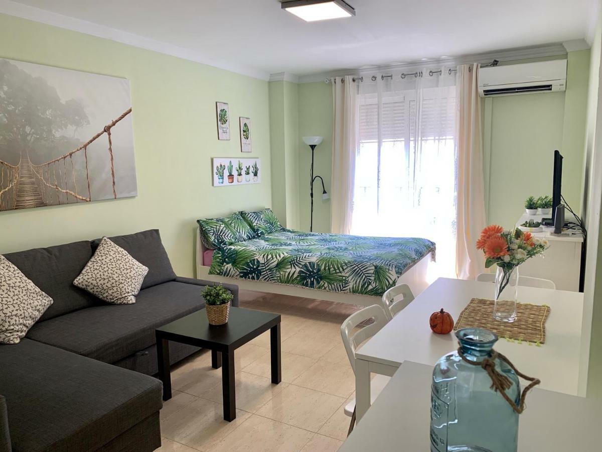 Flor De Azahar Apartment Фуeнхирола Екстериор снимка